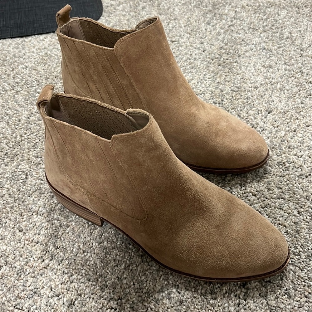 Suede Gianni Bini Booties